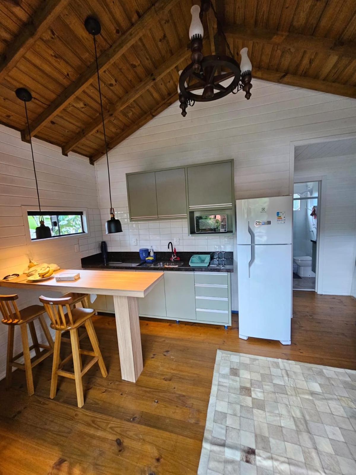 Casa Tranquila 500 Metros Da Praia Do Campeche Florianopolis Exterior photo